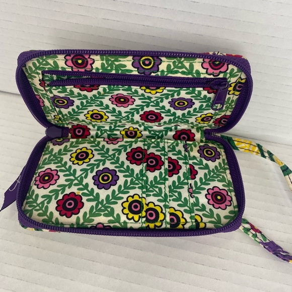 VERA BRADLEY‎ WRISTLET WALLET - Picture 5 of 6